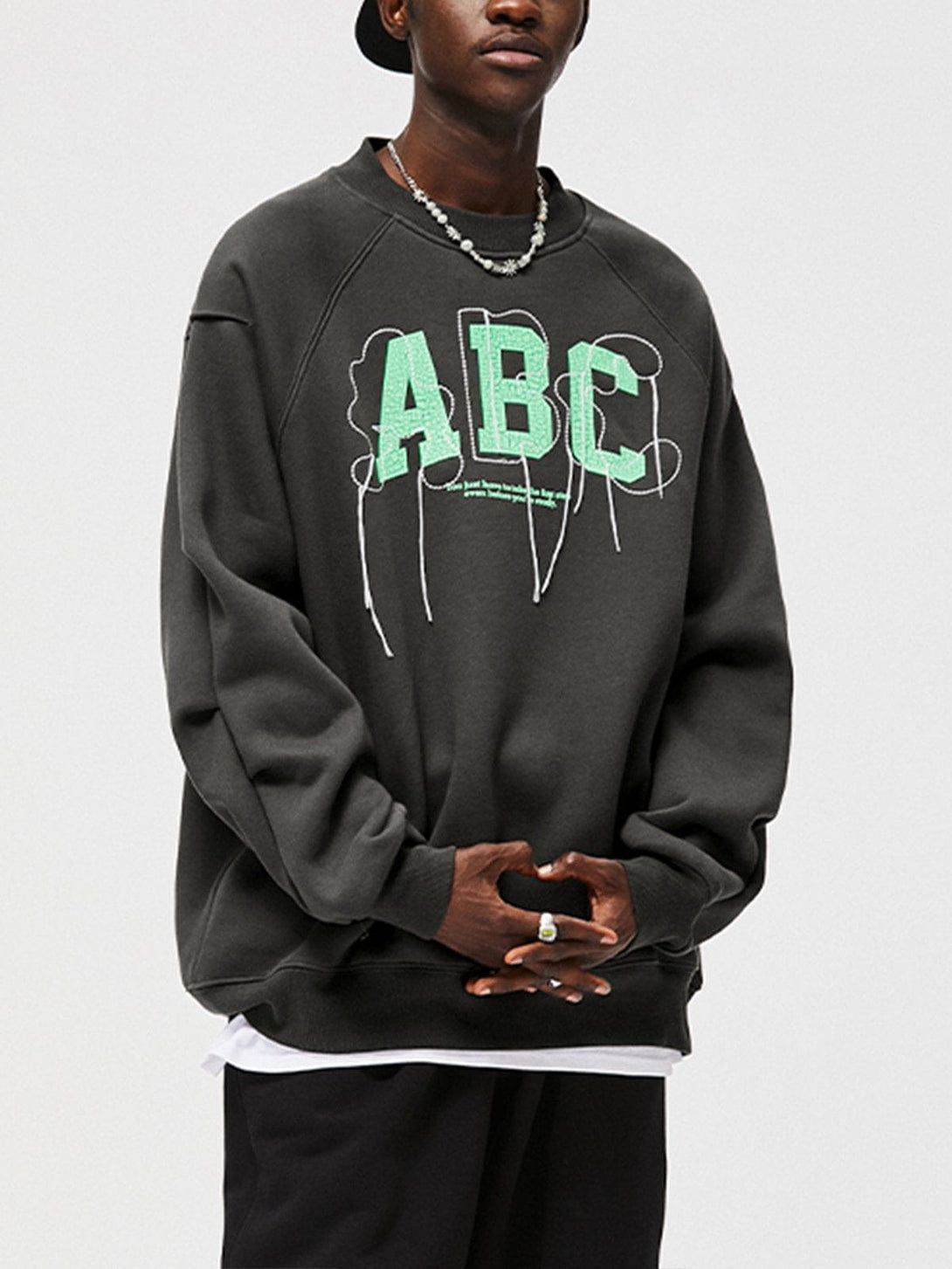 Levefly - "ABC" Embroidery Print Sweatshirt - Streetwear Fashion - levefly.com