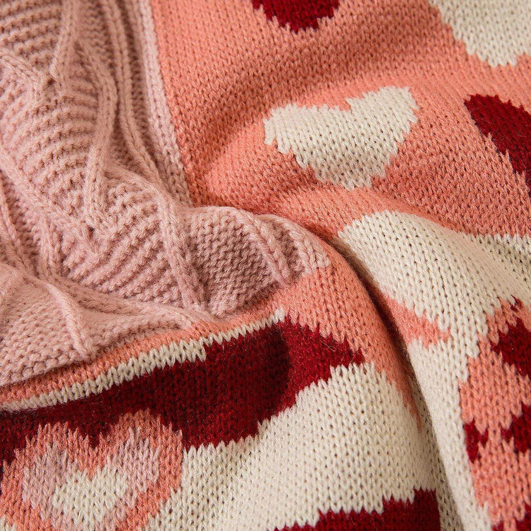 Levefly - Love Weaving Knit Sweater - Streetwear Fashion - levefly.com