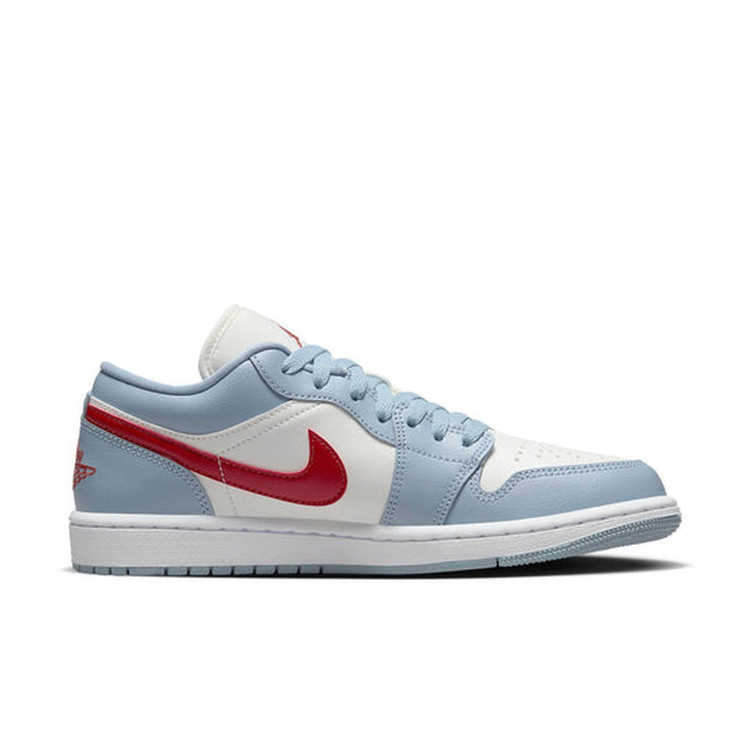 Air Jordan 1 Low 'Blue Whisper' Wmns- Streetwear Fashion 950 - levefly.com