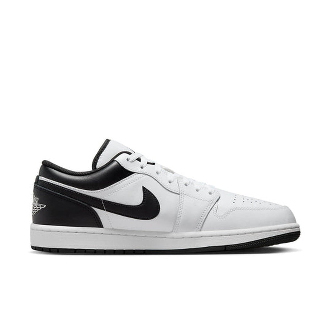 Air Jordan 1 Low 'Reverse Panda'- Streetwear Fashion 950 - levefly.com