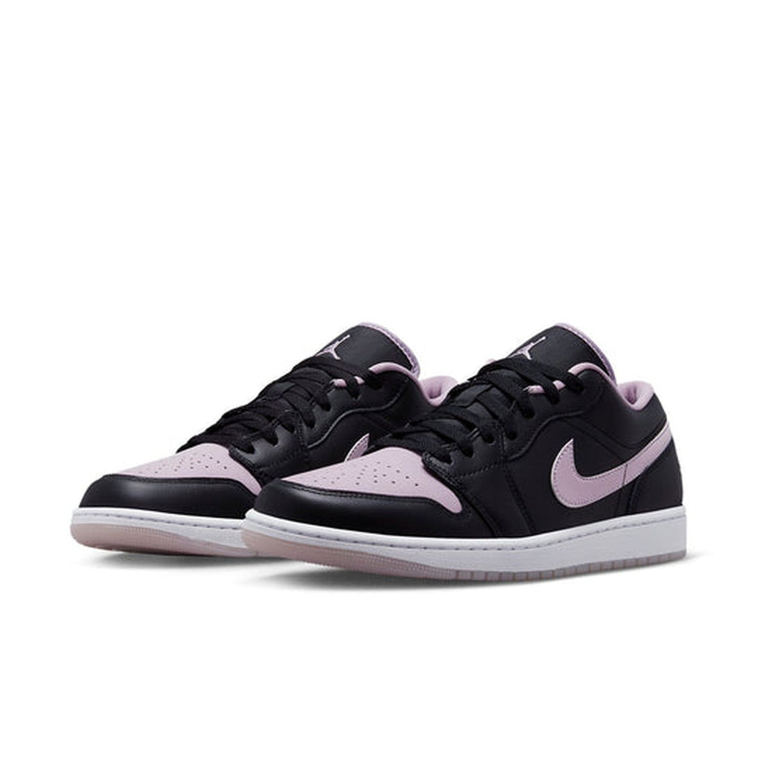 Air Jordan 1 Low SE 'Black Iced Lilac'- Streetwear Fashion 950 - levefly.com