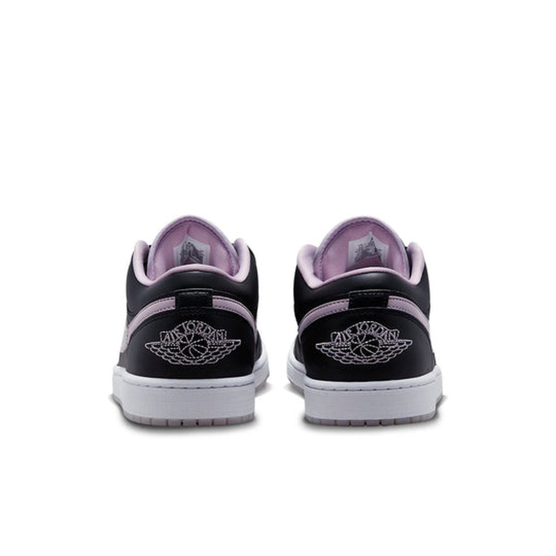 Air Jordan 1 Low SE 'Black Iced Lilac'- Streetwear Fashion 950 - levefly.com