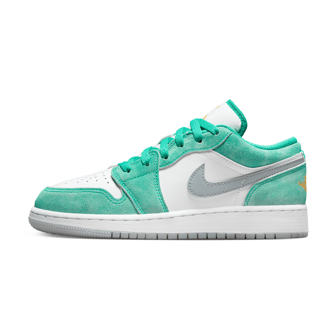 Air Jordan 1 Low SE GS 'New Emerald'- Streetwear Fashion 950 - levefly.com