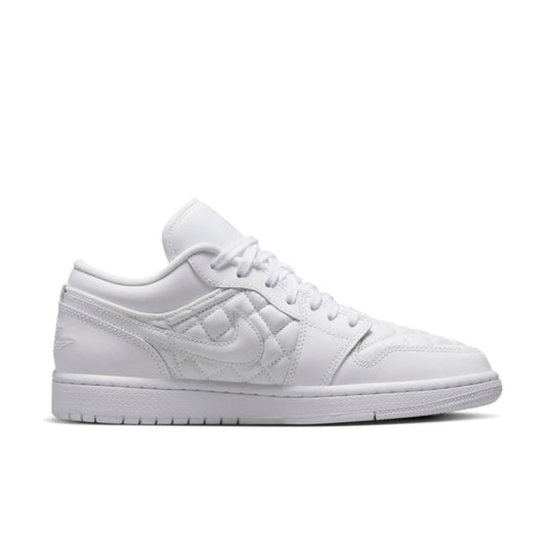 Air Jordan 1 Low 'Triple White Quilted' Wmns- Streetwear Fashion 950 - levefly.com