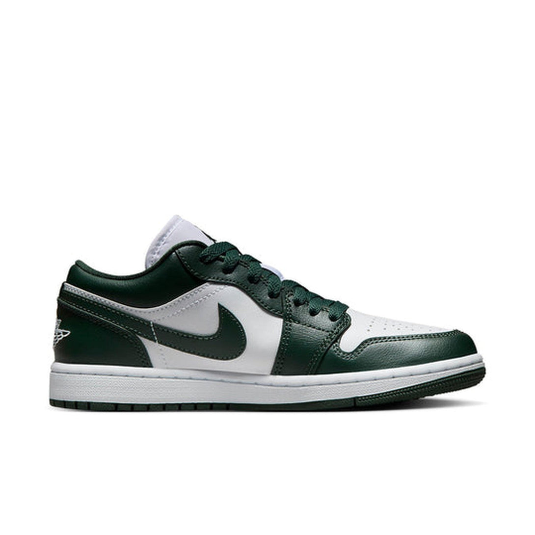 Air Jordan 1 Low 'White Galactic Jade' Wmns- Streetwear Fashion 950 - levefly.com