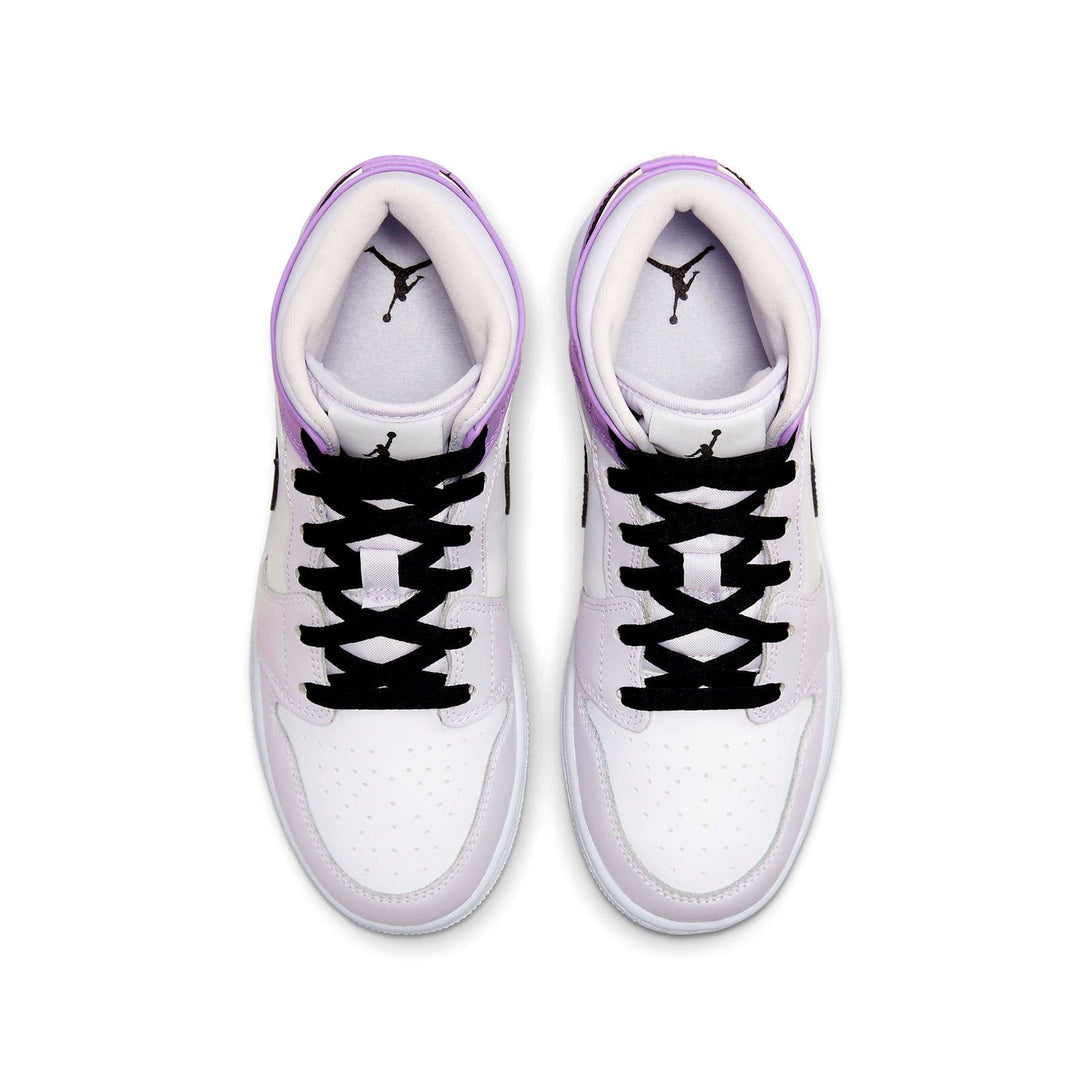 Air Jordan 1 Mid GS 'Barely Grape'- Streetwear Fashion 950 - levefly.com