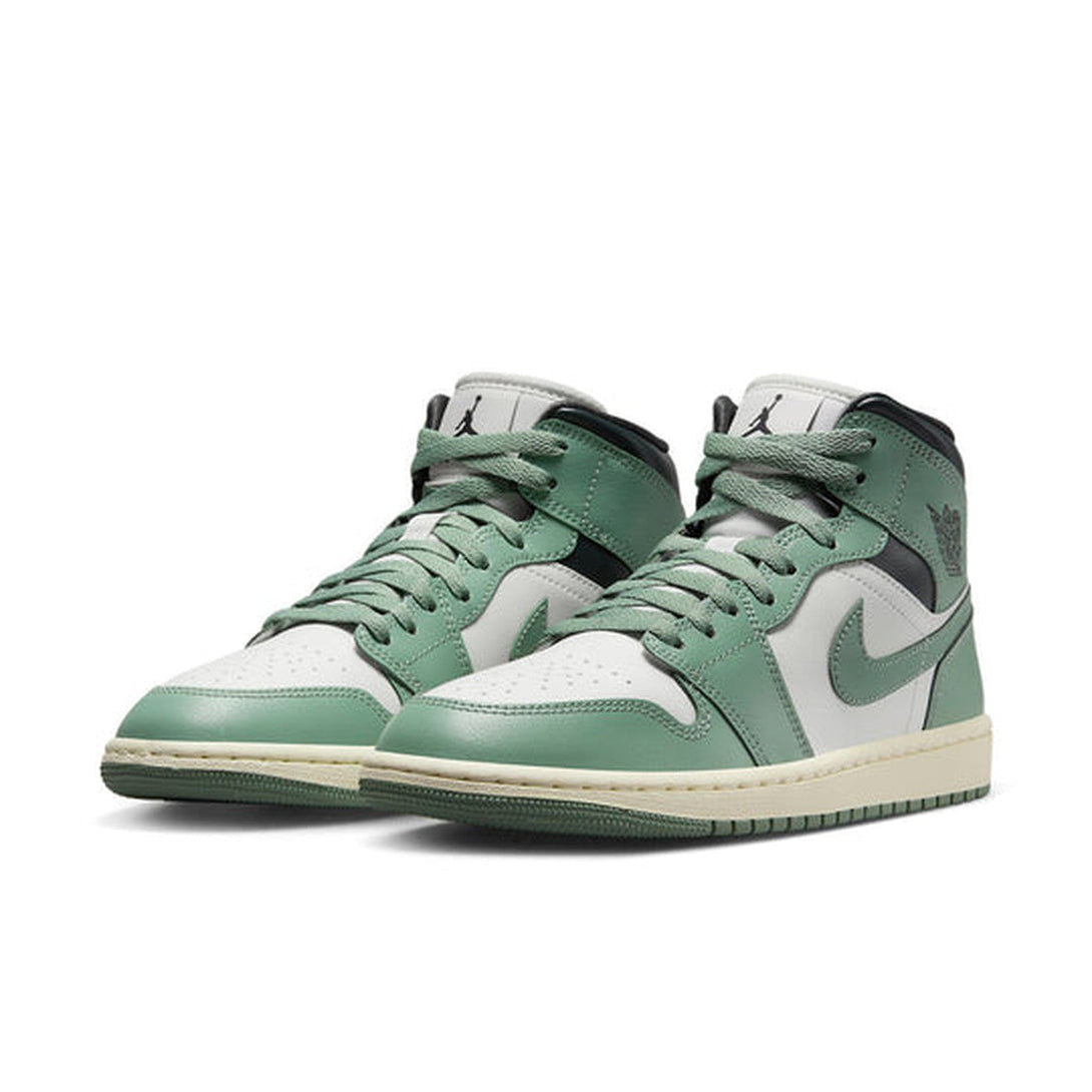 Air Jordan 1 Mid 'Jade Smoke' Wmns- Streetwear Fashion 950 - levefly.com