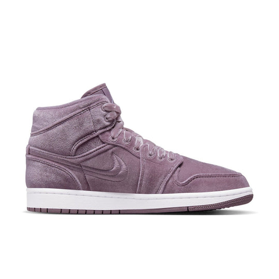 Air Jordan 1 Mid 'Purple Velvet' Wmns- Streetwear Fashion 950 - levefly.com