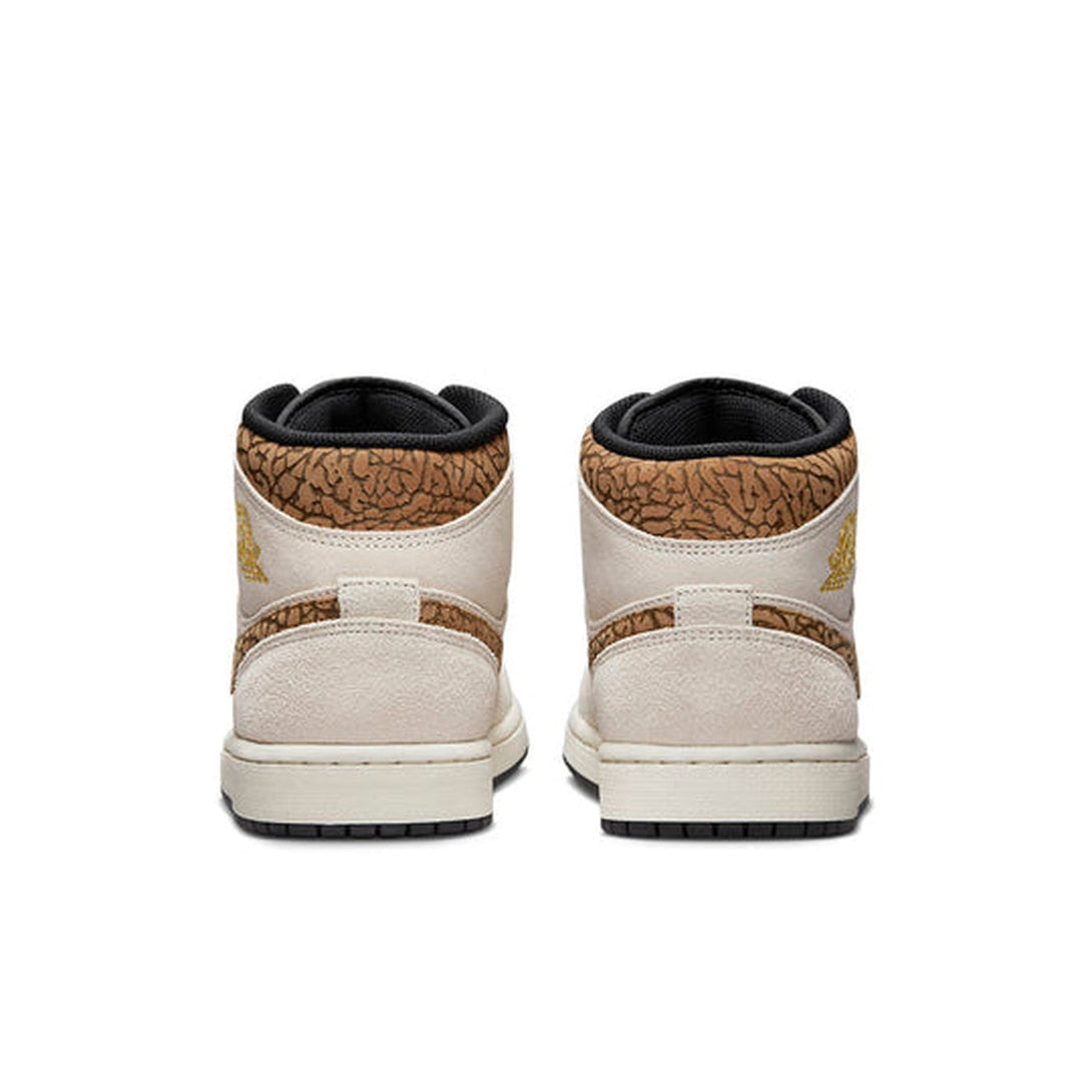 Air Jordan 1 Mid SE 'Brown Elephant'- Streetwear Fashion 950 - levefly.com