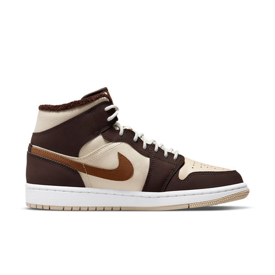 Air Jordan 1 Mid SE 'Cream Dark Chocolate' Wmns- Streetwear Fashion 950 - levefly.com