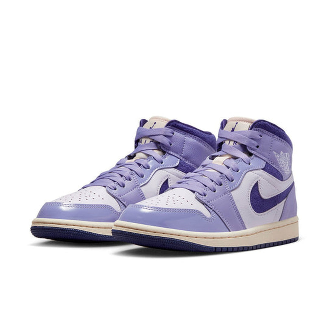 Air Jordan 1 Mid SE 'Sky J Light Purple' Wmns- Streetwear Fashion 950 - levefly.com