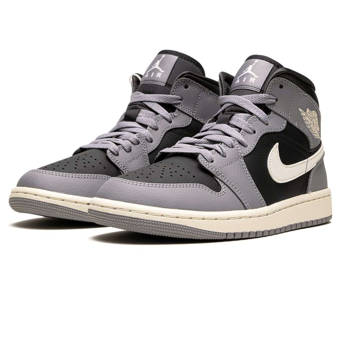 Air Jordan 1 Mid Wmns 'Cement Grey'- Streetwear Fashion 950 - levefly.com