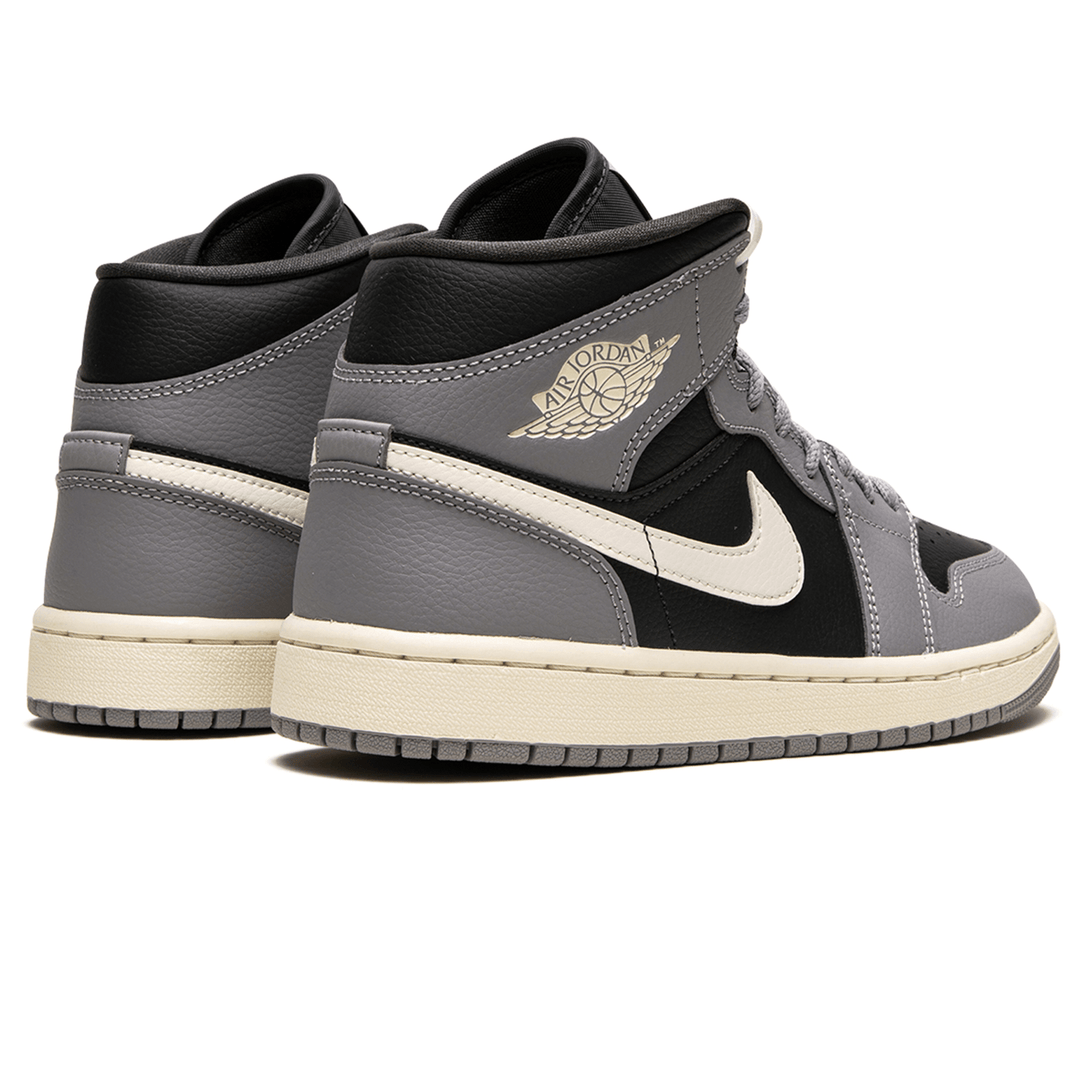 Air Jordan 1 Mid Wmns 'Cement Grey'- Streetwear Fashion 950 - levefly.com