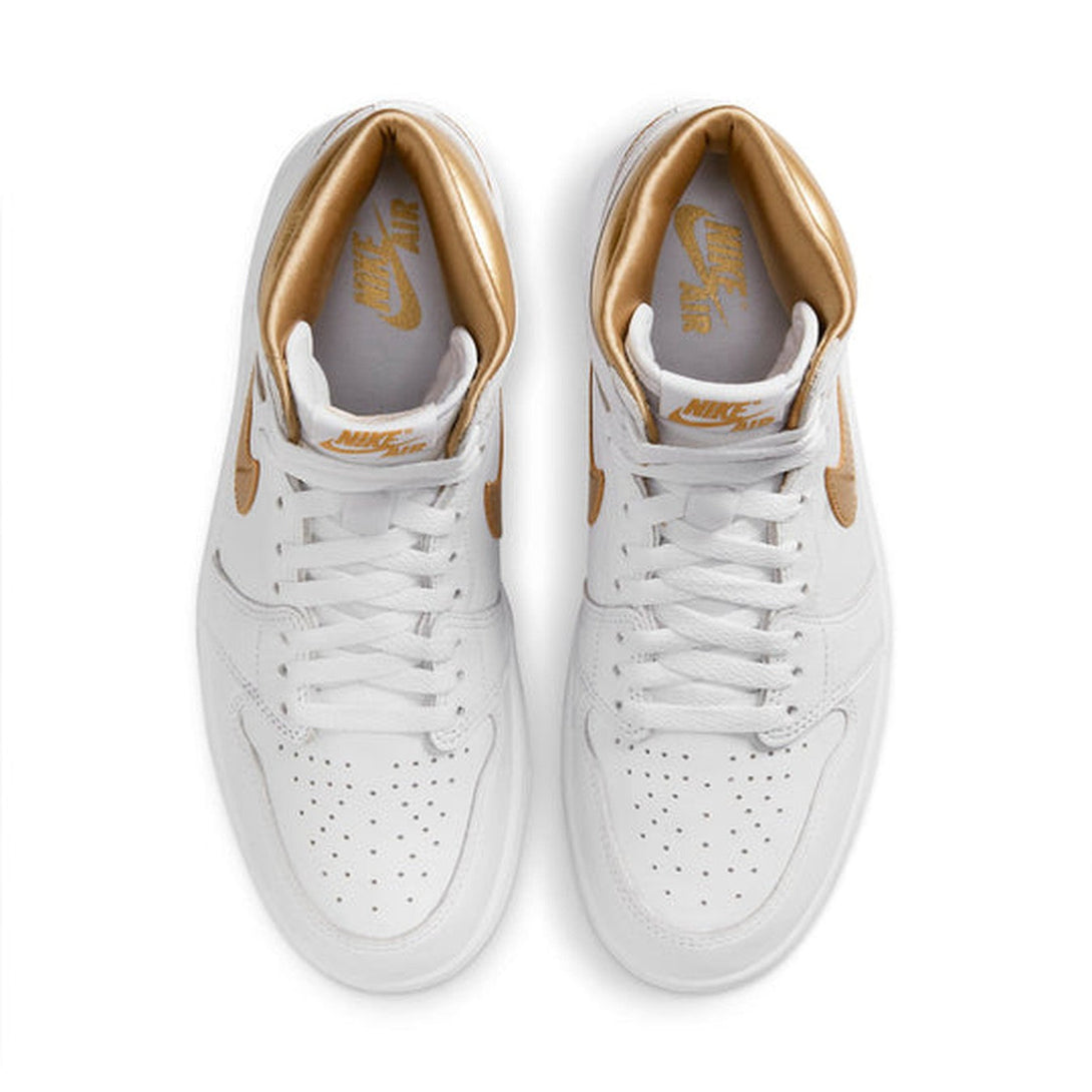 Air Jordan 1 OG 'White Metallic Gold' Wmns- Streetwear Fashion 950 - levefly.com