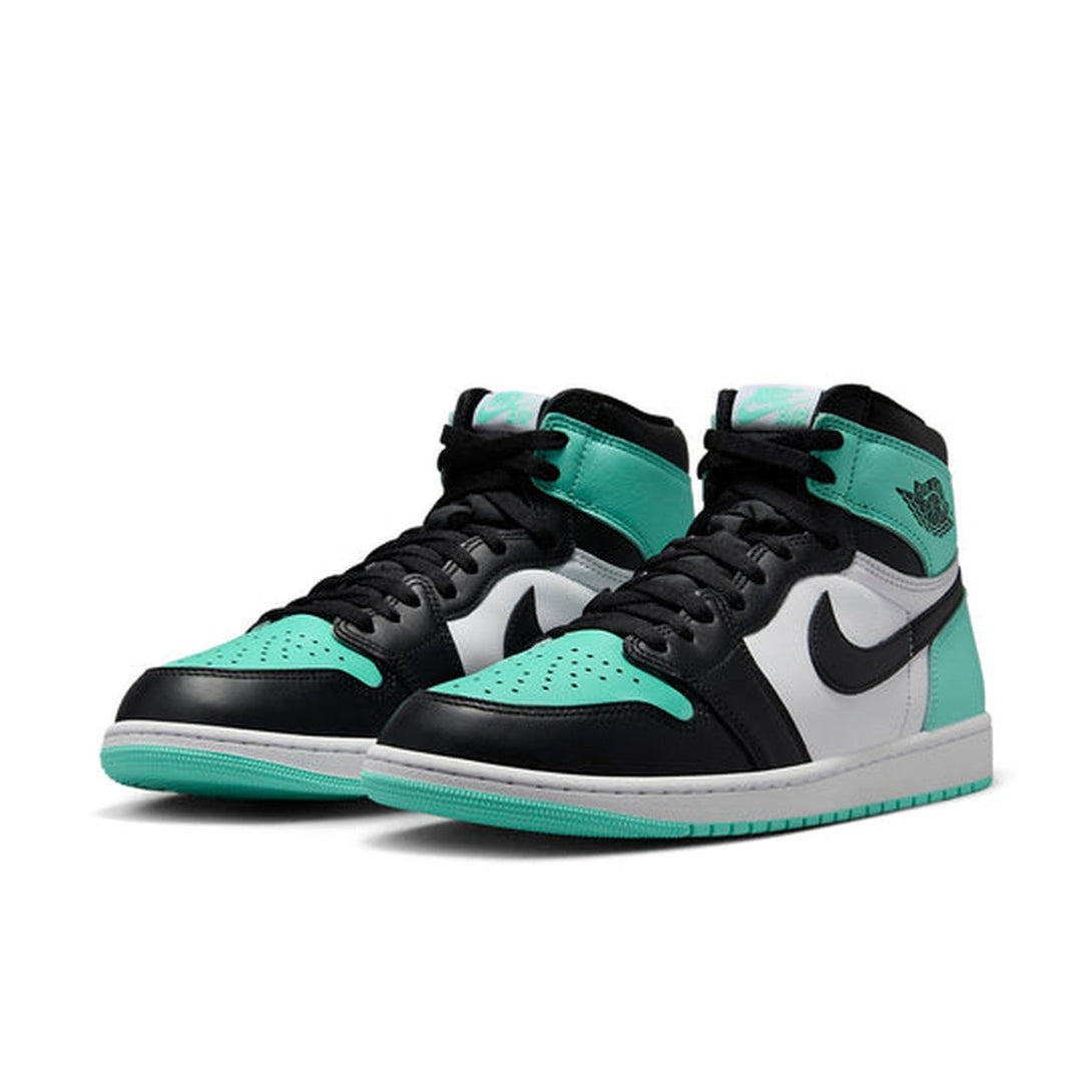 Air Jordan 1 Retro High OG 'Green Glow'- Streetwear Fashion 950 - levefly.com