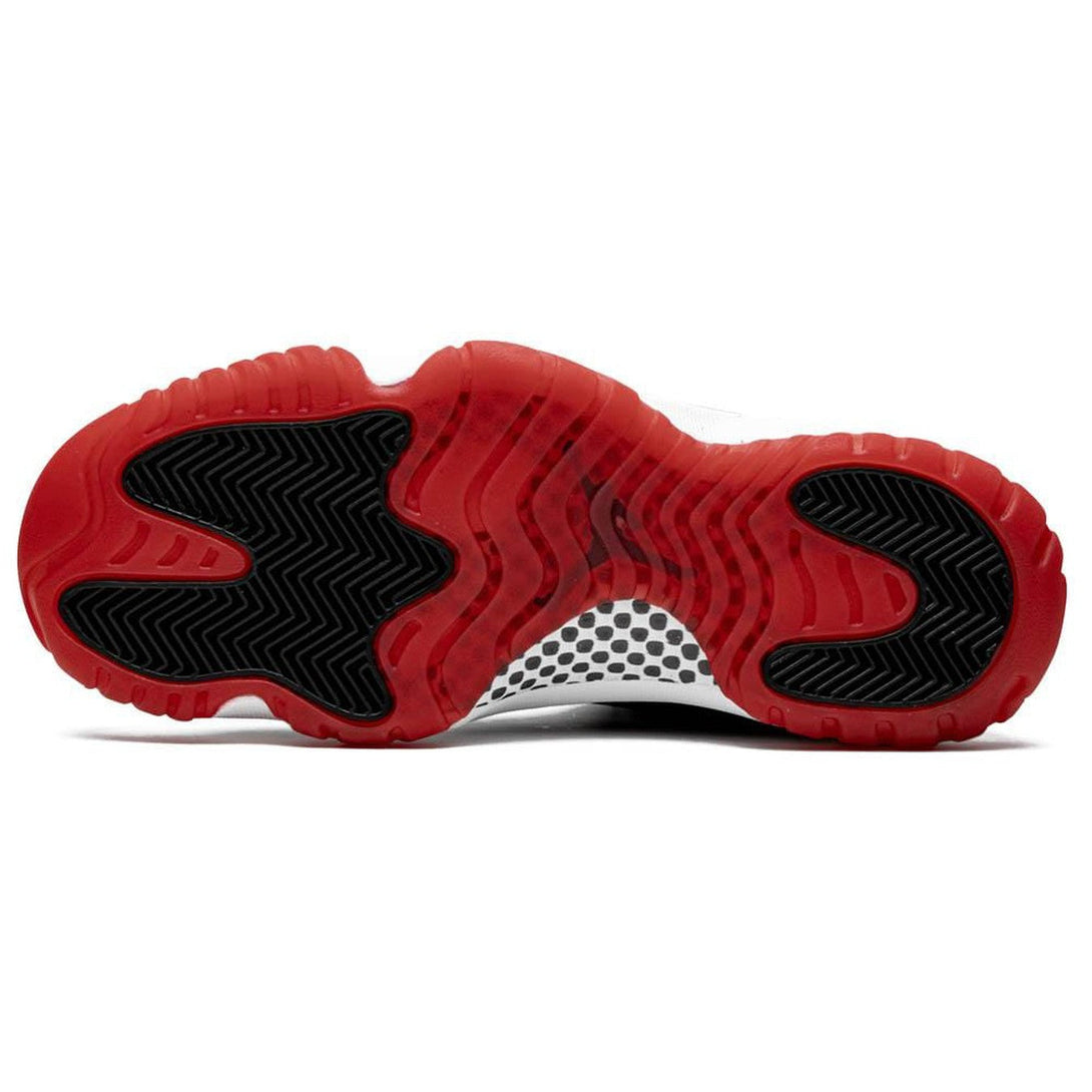 Air Jordan 11 Retro 'Bred' 2019- Streetwear Fashion 950 - levefly.com