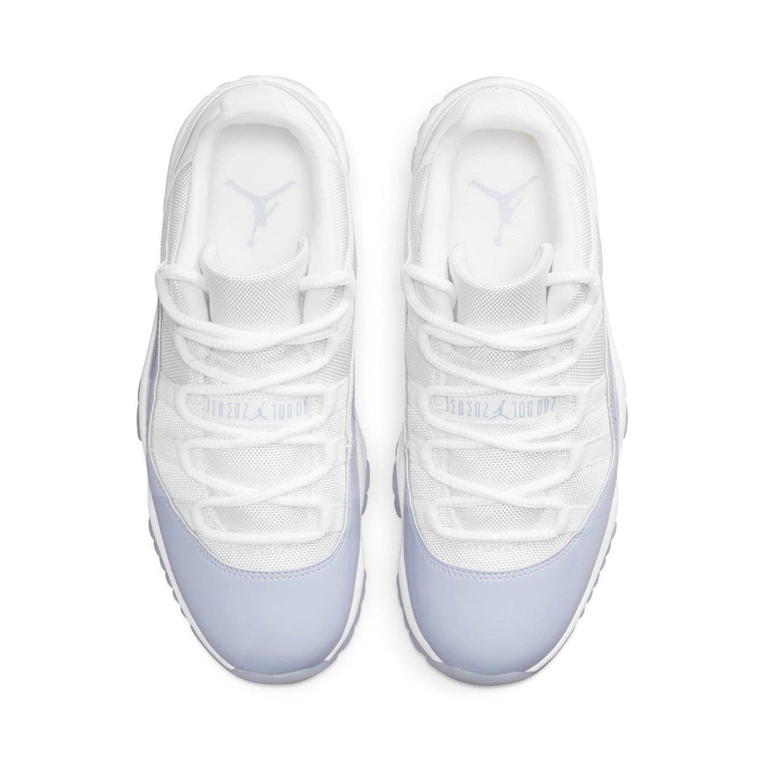 Air Jordan 11 Retro Low Wmns 'Pure Violet'- Streetwear Fashion 950 - levefly.com