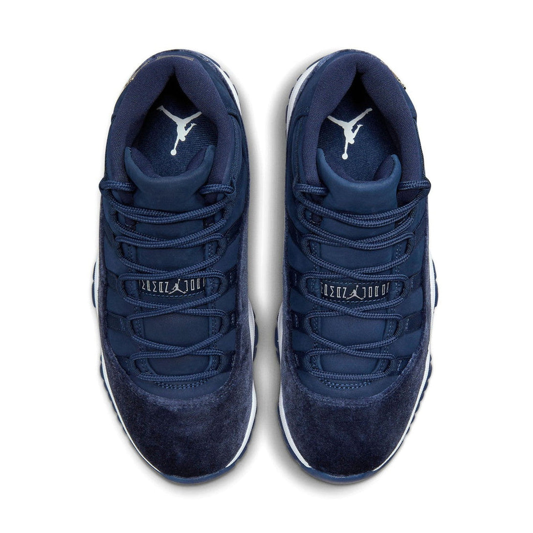 Air Jordan 11 Retro Wmns 'Midnight Navy Velvet'- Streetwear Fashion 950 - levefly.com