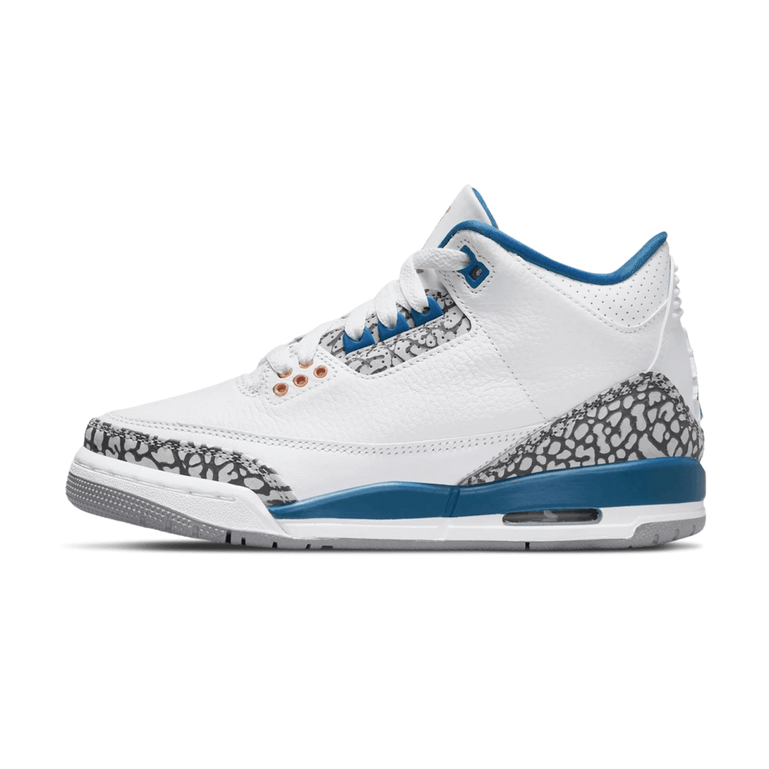 Air Jordan 3 Retro GS 'Washington Wizards'- Streetwear Fashion 950 - levefly.com