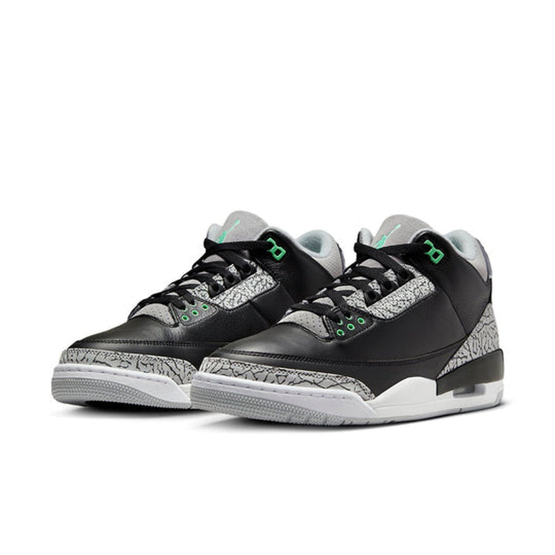 Air Jordan 3 Retro 'Green Glow'- Streetwear Fashion 950 - levefly.com