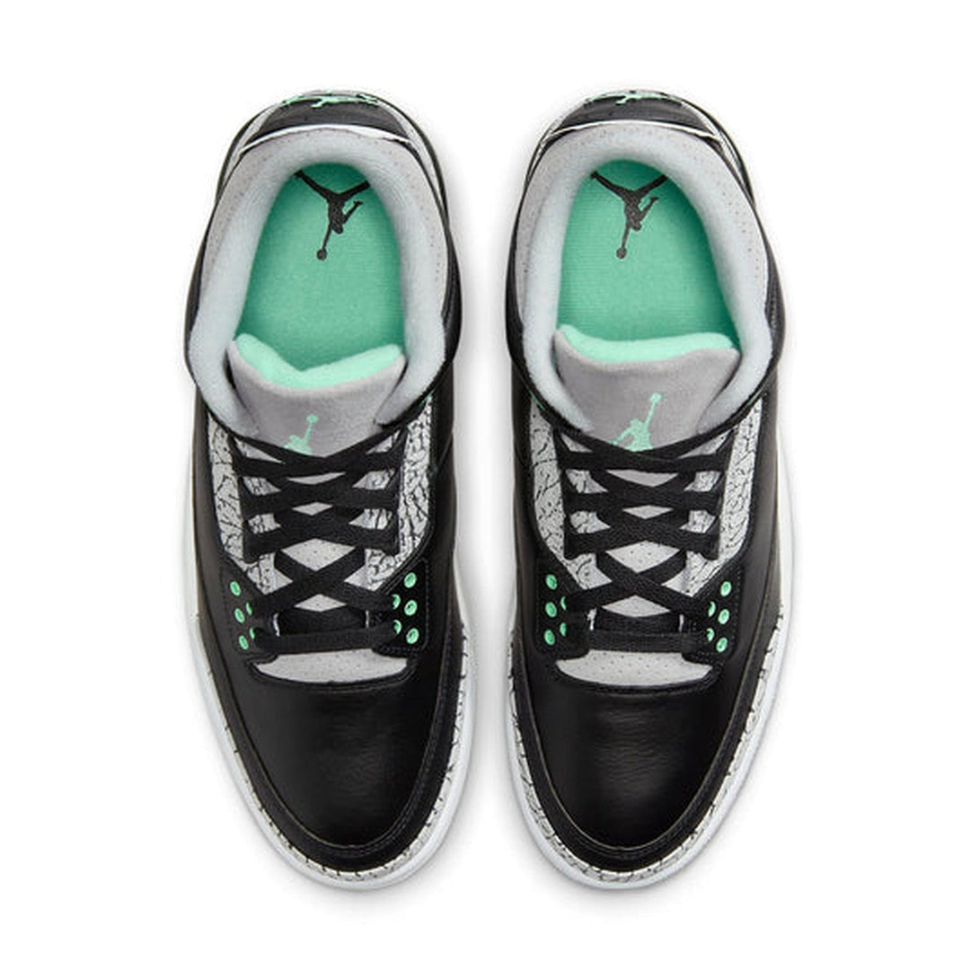 Air Jordan 3 Retro 'Green Glow'- Streetwear Fashion 950 - levefly.com