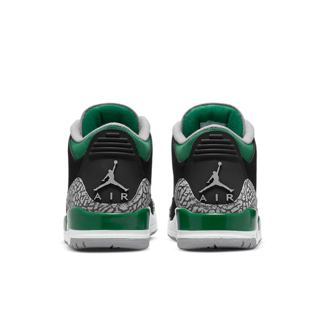 Air Jordan 3 Retro 'Pine Green'- Streetwear Fashion 950 - levefly.com