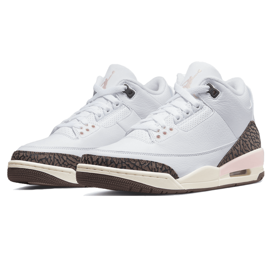 Air Jordan 3 Retro Wmns 'Neapolitan'- Streetwear Fashion 950 - levefly.com