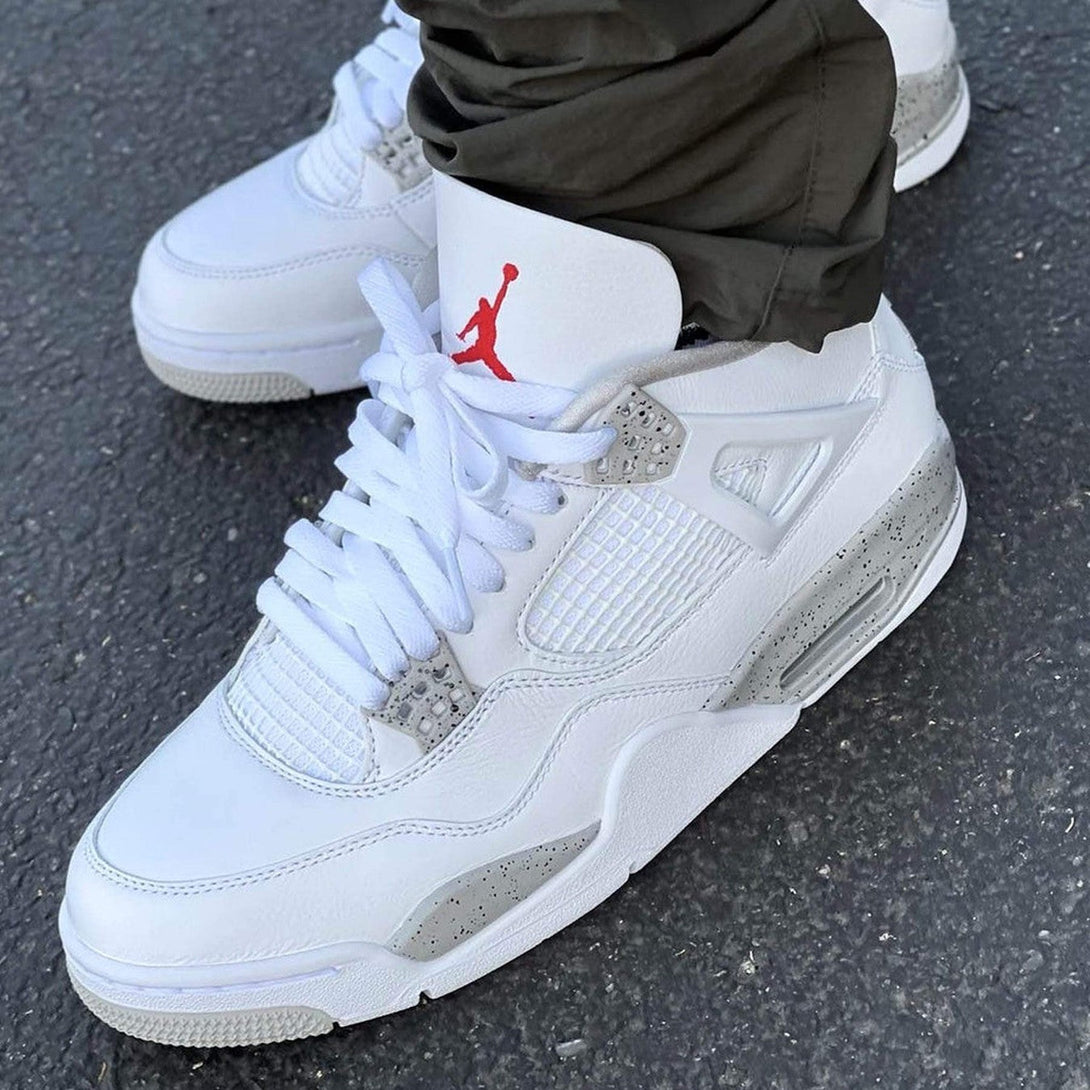 Air Jordan 4 Retro 'White Oreo'- Streetwear Fashion 950 - levefly.com