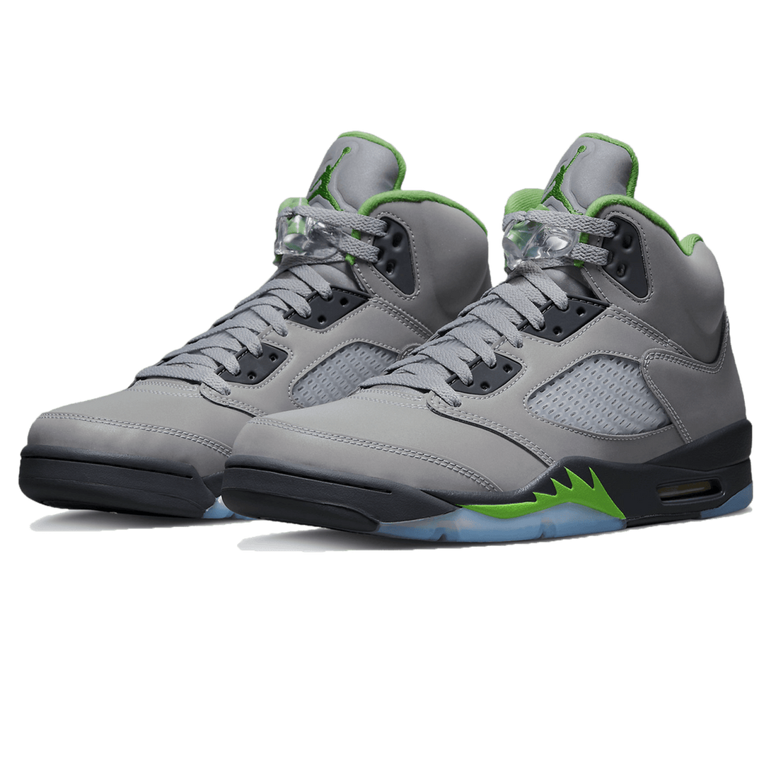 Air Jordan 5 Retro 'Green Bean' 2022- Streetwear Fashion 950 - levefly.com