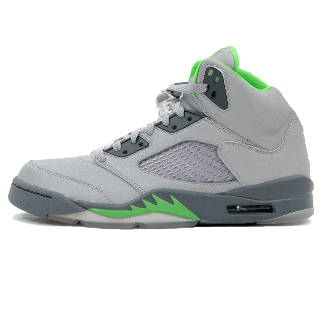 Air Jordan 5 Retro 'Green Bean'- Streetwear Fashion 950 - levefly.com