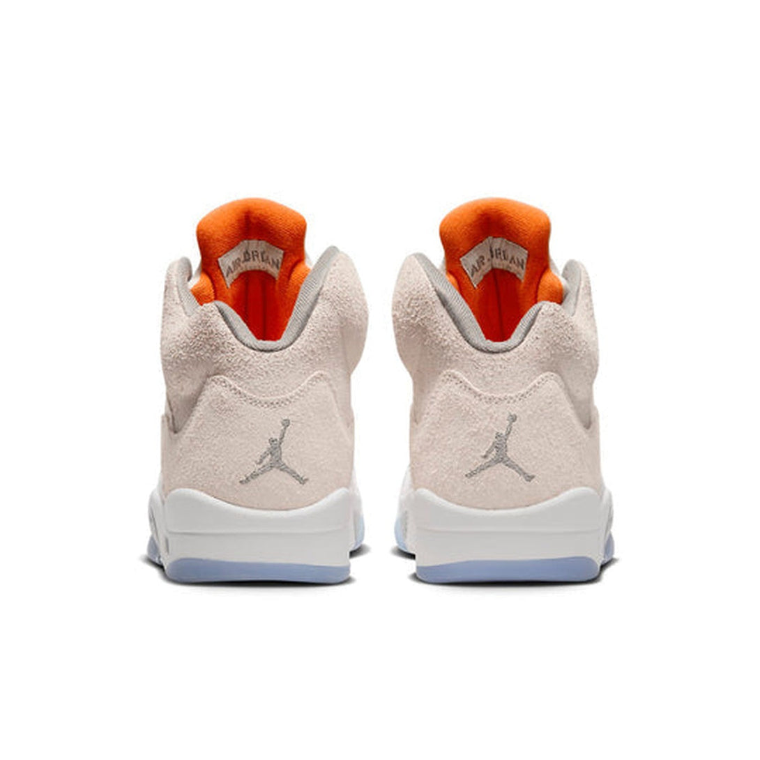 Air Jordan 5 Retro SE 'Craft Light Orewood Brown'- Streetwear Fashion 950 - levefly.com