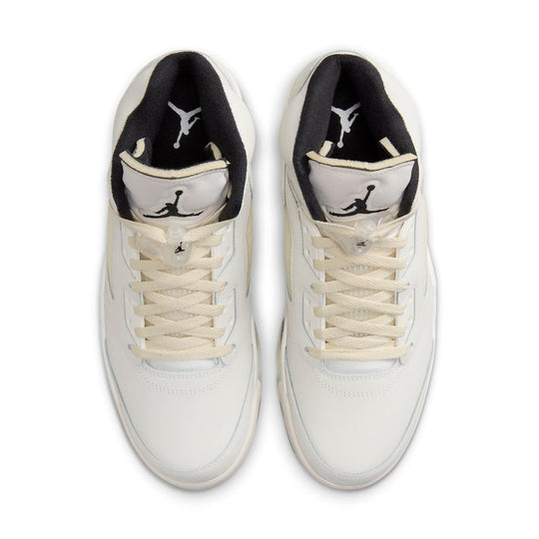 Air Jordan 5 Retro SE 'Sail'- Streetwear Fashion 950 - levefly.com