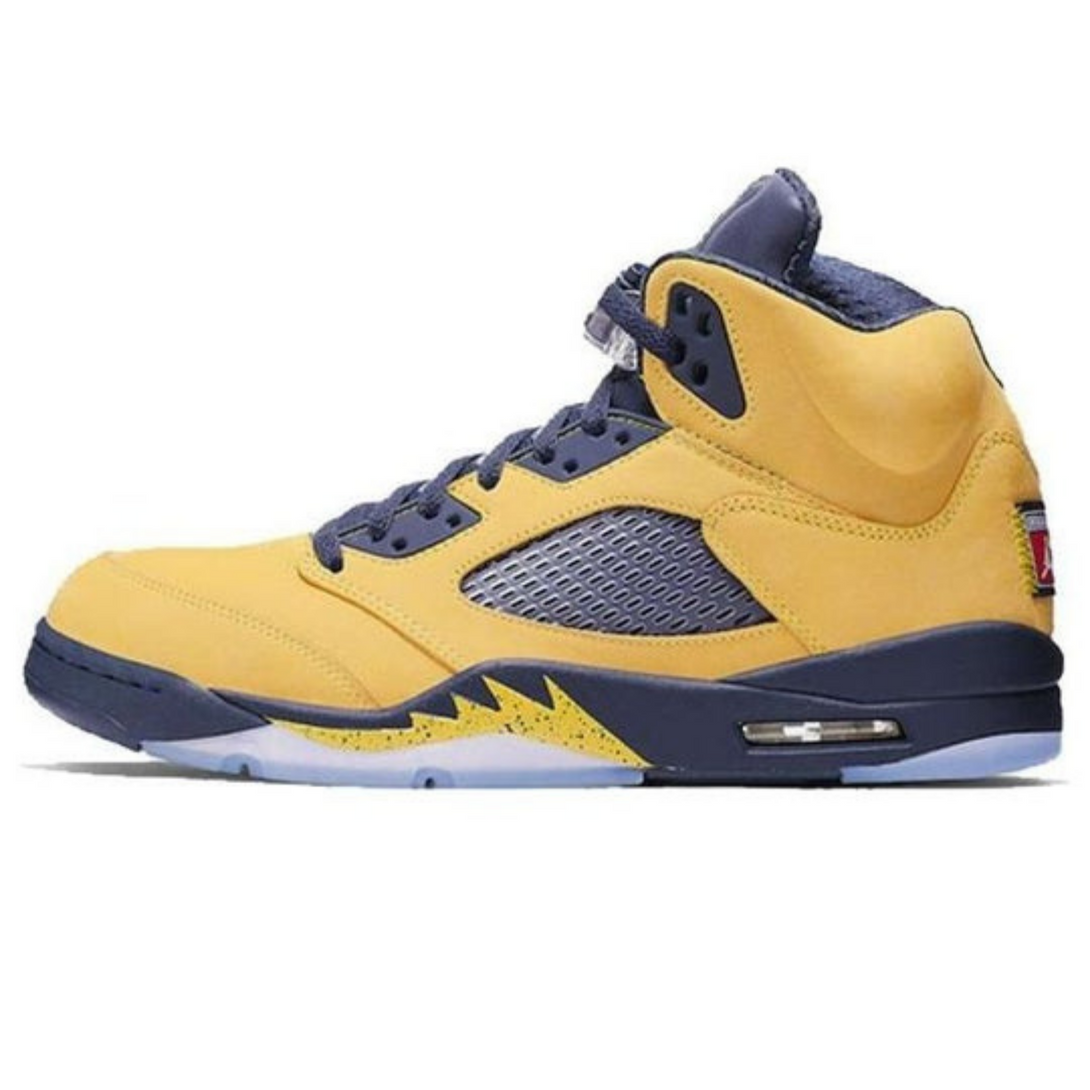 Air Jordan 5 Retro SP 'Michigan'- Streetwear Fashion 950 - levefly.com