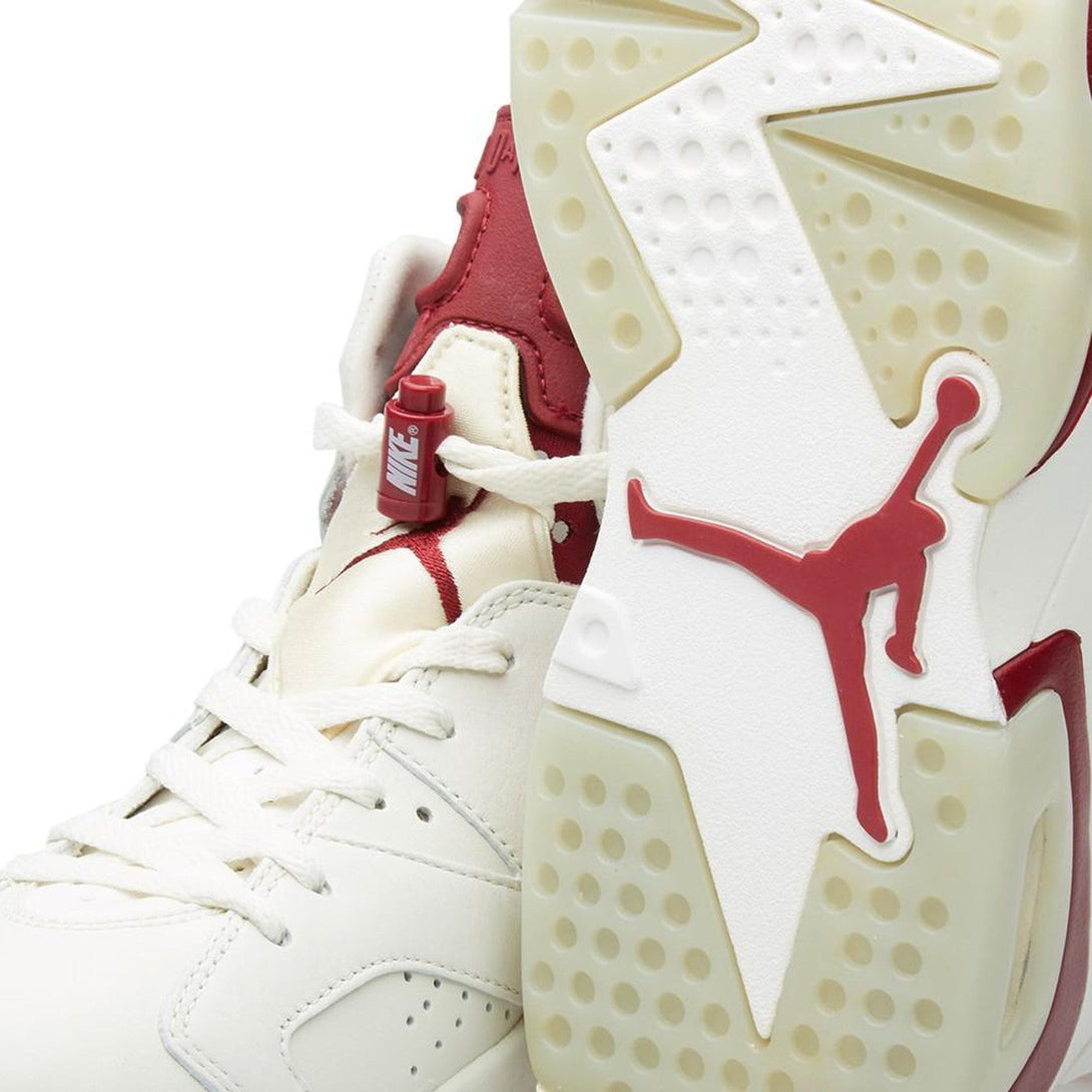 Air Jordan 6 Retro Maroon- Streetwear Fashion 950 - levefly.com