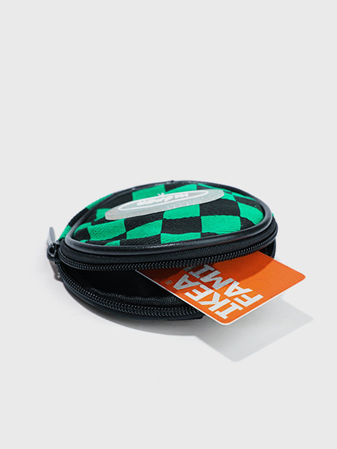 Levefly - Grid Pattern Headphone Bag - Streetwear Fashion - levefly.com