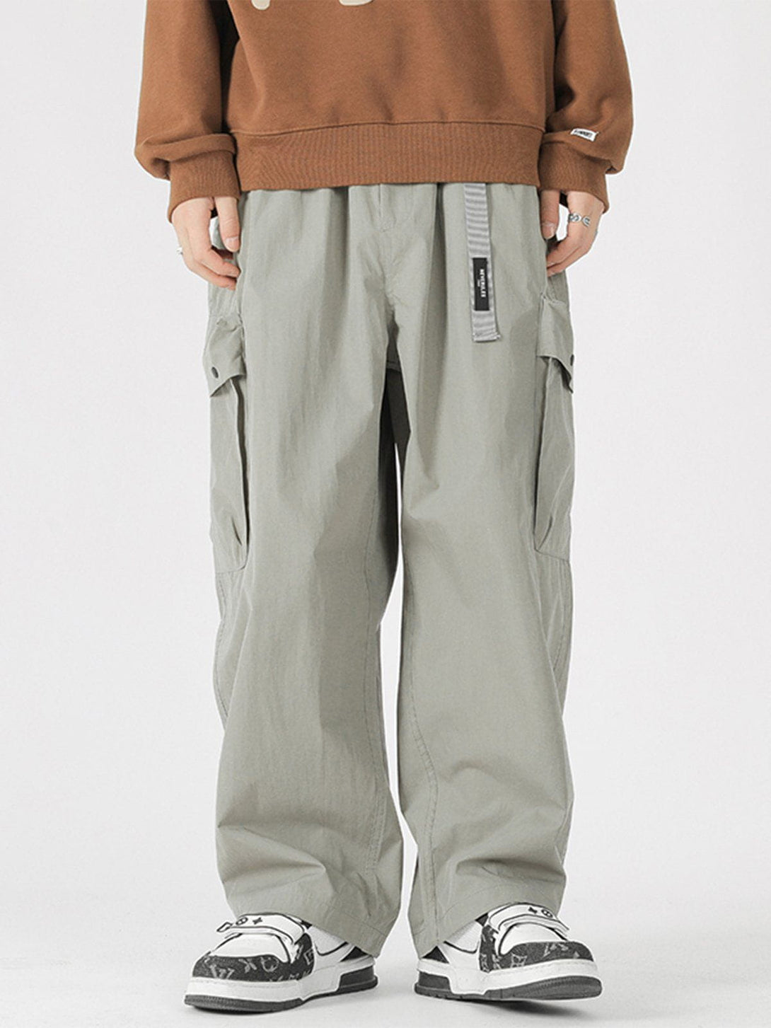 Levefly - Solid Color Functional Cargo Pants - Streetwear Fashion - levefly.com