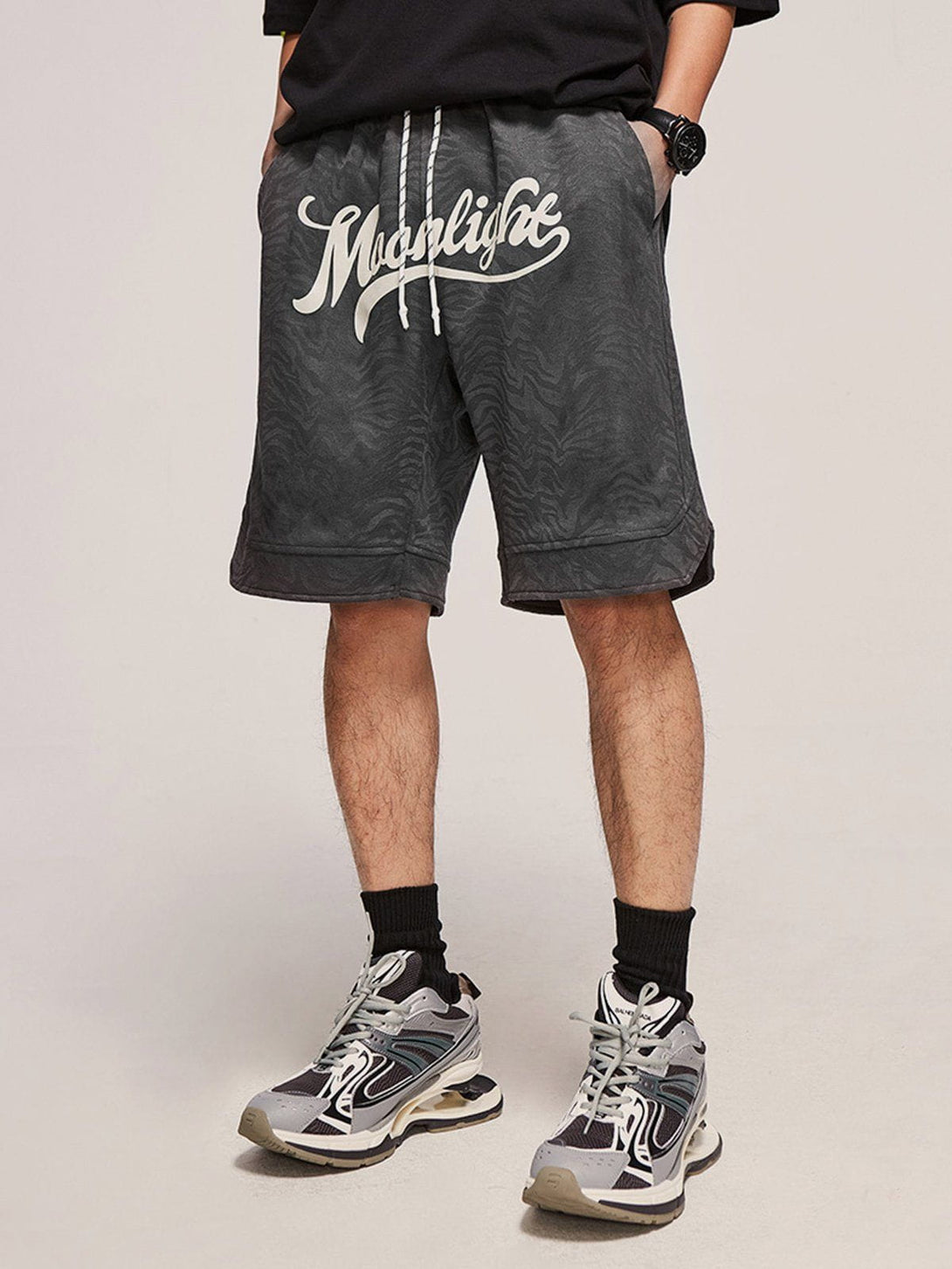 Levefly - Twisted Stripes Drawstring Shorts - Streetwear Fashion - levefly.com