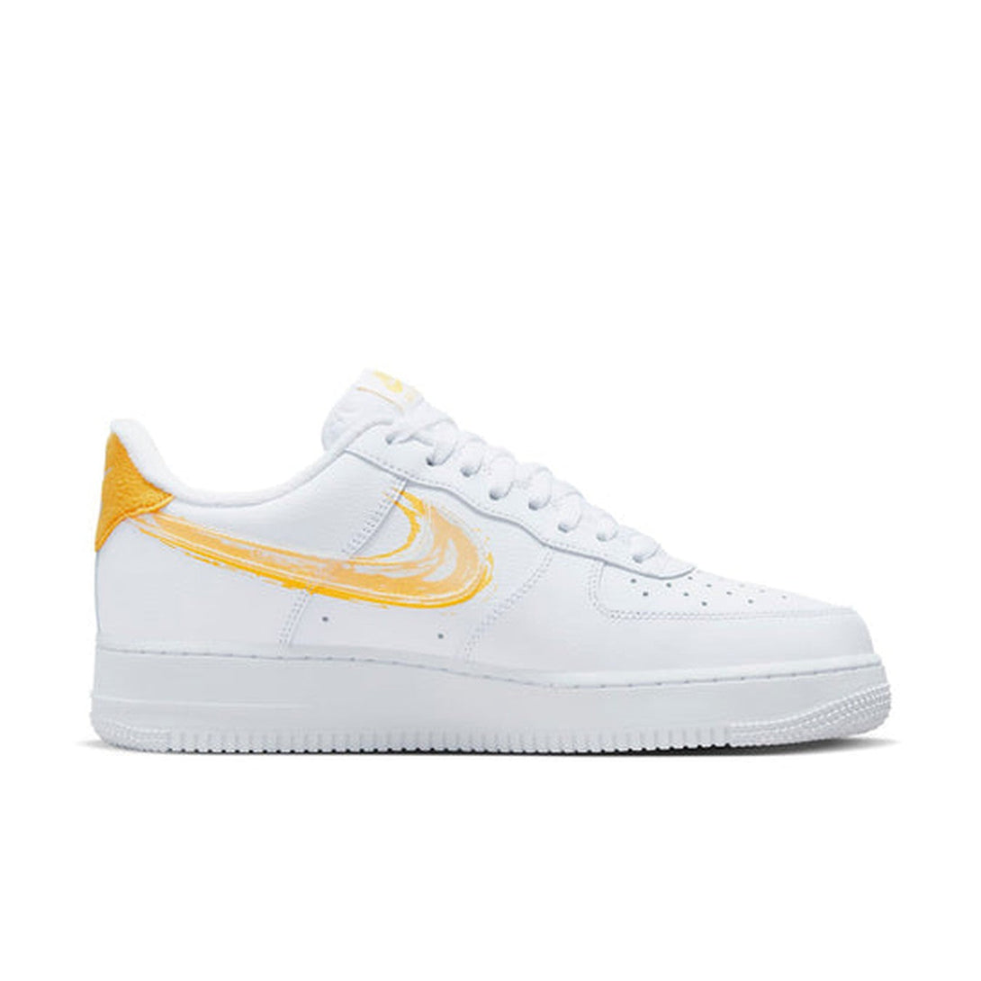 Nike Air Force 1 '07 'Brushstroke - White Solar Flare'- Streetwear Fashion 950 - levefly.com