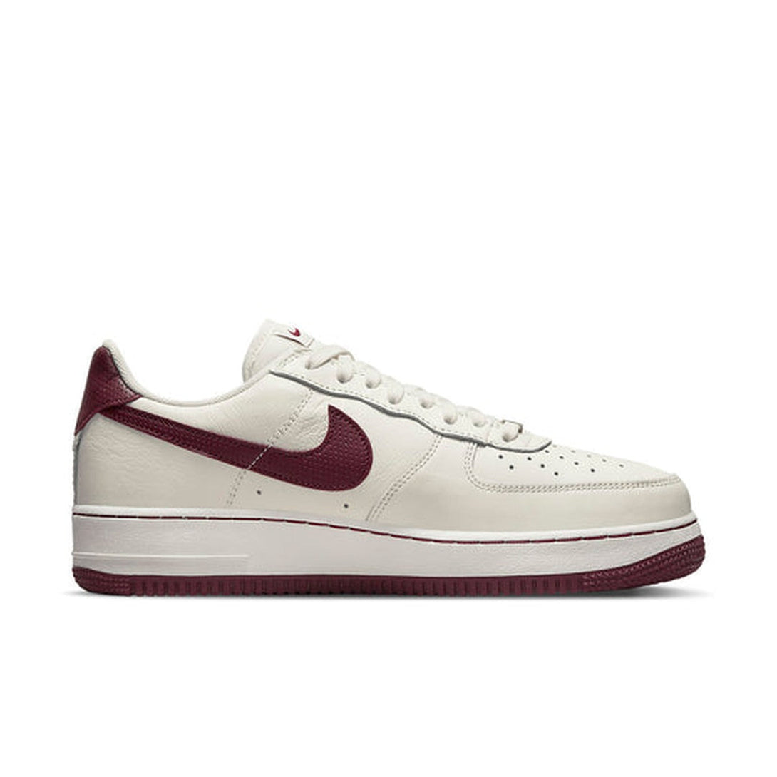 Nike Air Force 1 '07 Craft 'Dark Beefroot'- Streetwear Fashion 950 - levefly.com