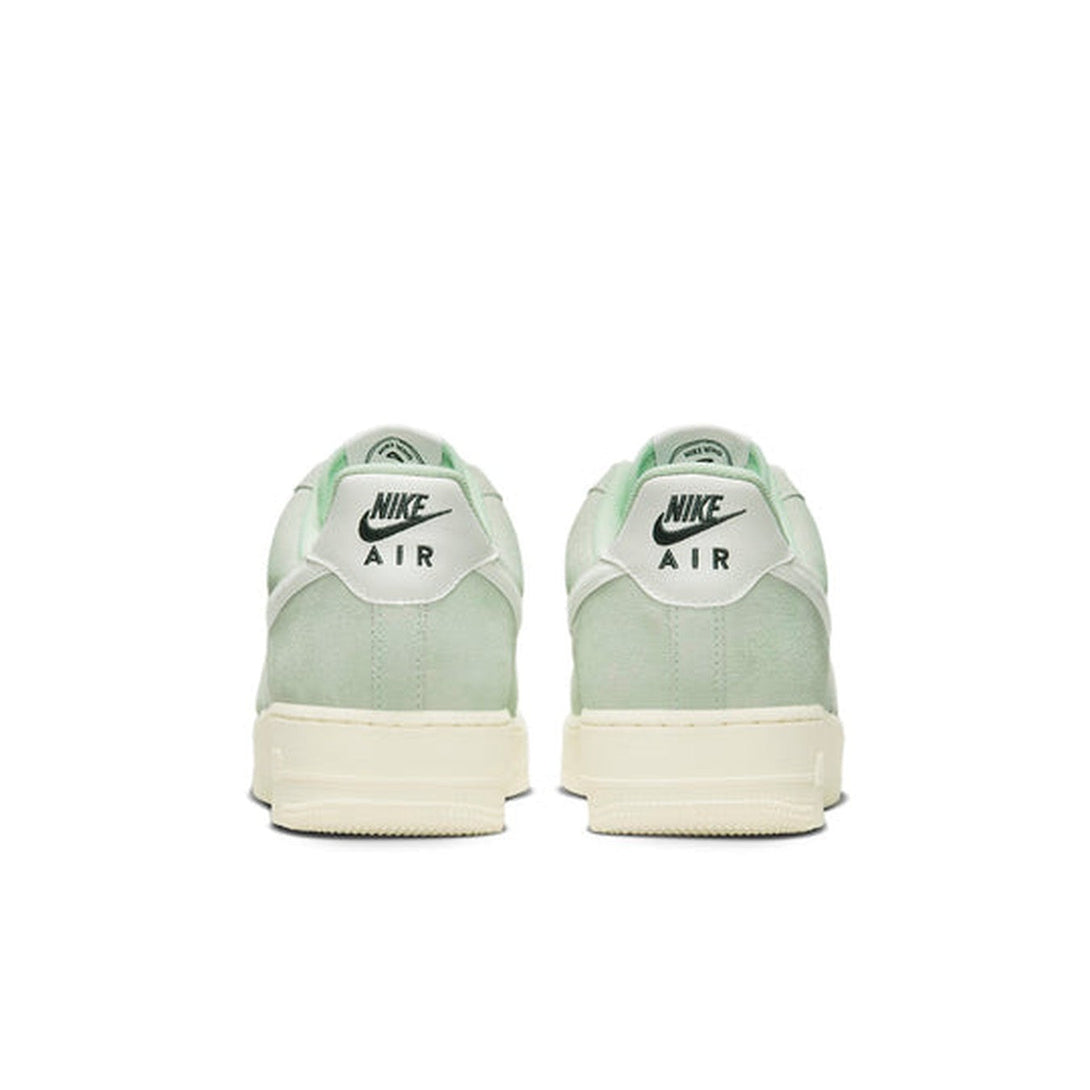 Nike Air Force 1 '07 LV8 'Certified Fresh - Enamel Green'- Streetwear Fashion 950 - levefly.com