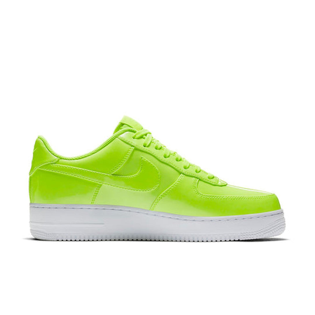 Nike Air Force 1 '07 LV8 UV 'Volt'- Streetwear Fashion 950 - levefly.com