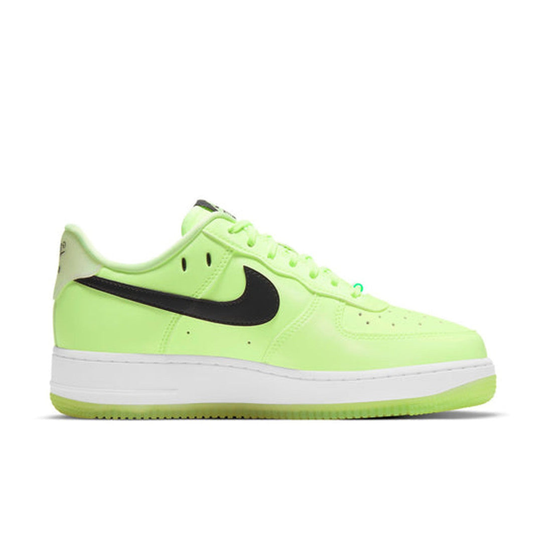 Nike Air Force 1 '07 LX 'Barely Volt'- Streetwear Fashion 950 - levefly.com