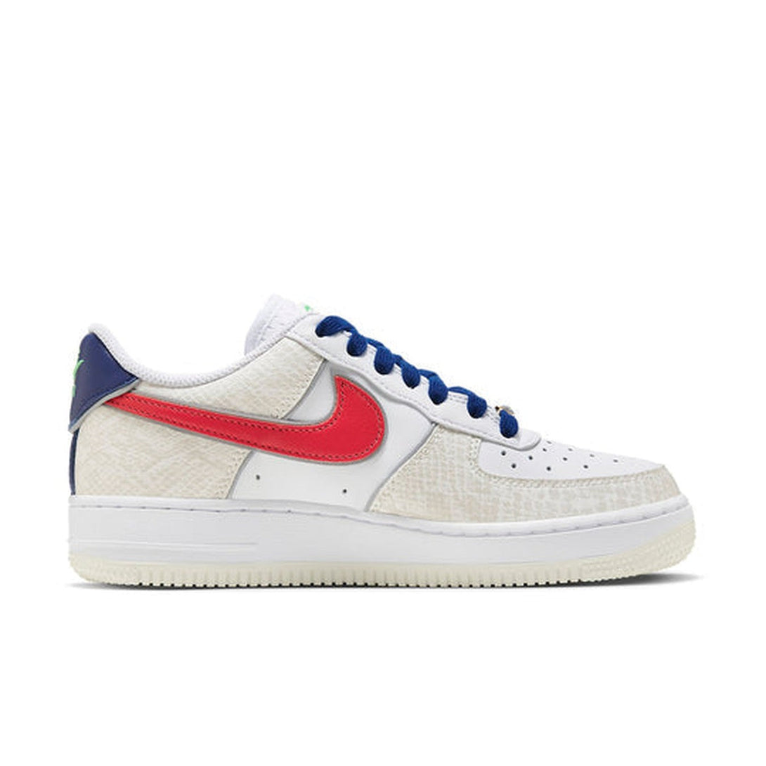 Nike Air Force 1 '07 LX 'Just Do It - White University Red Snakeskin'- Streetwear Fashion 950 - levefly.com