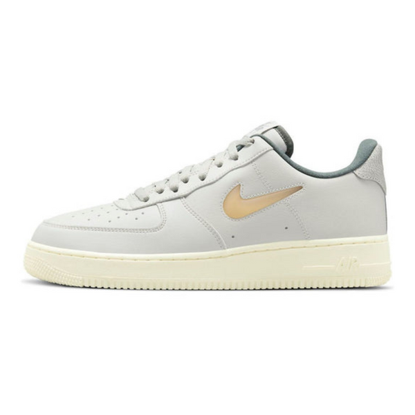 Nike Air Force 1 '07 LX 'Light Bone'- Streetwear Fashion 950 - levefly.com