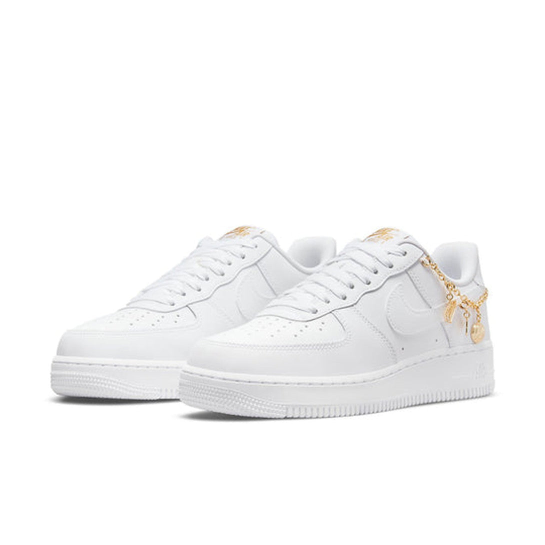 Nike Air Force 1 '07 LX 'Lucky Charms'- Streetwear Fashion 950 - levefly.com