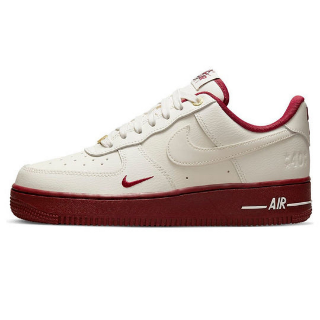 Nike Air Force 1 '07 SE '40th Anniversary - Sail Team Red'- Streetwear Fashion 950 - levefly.com