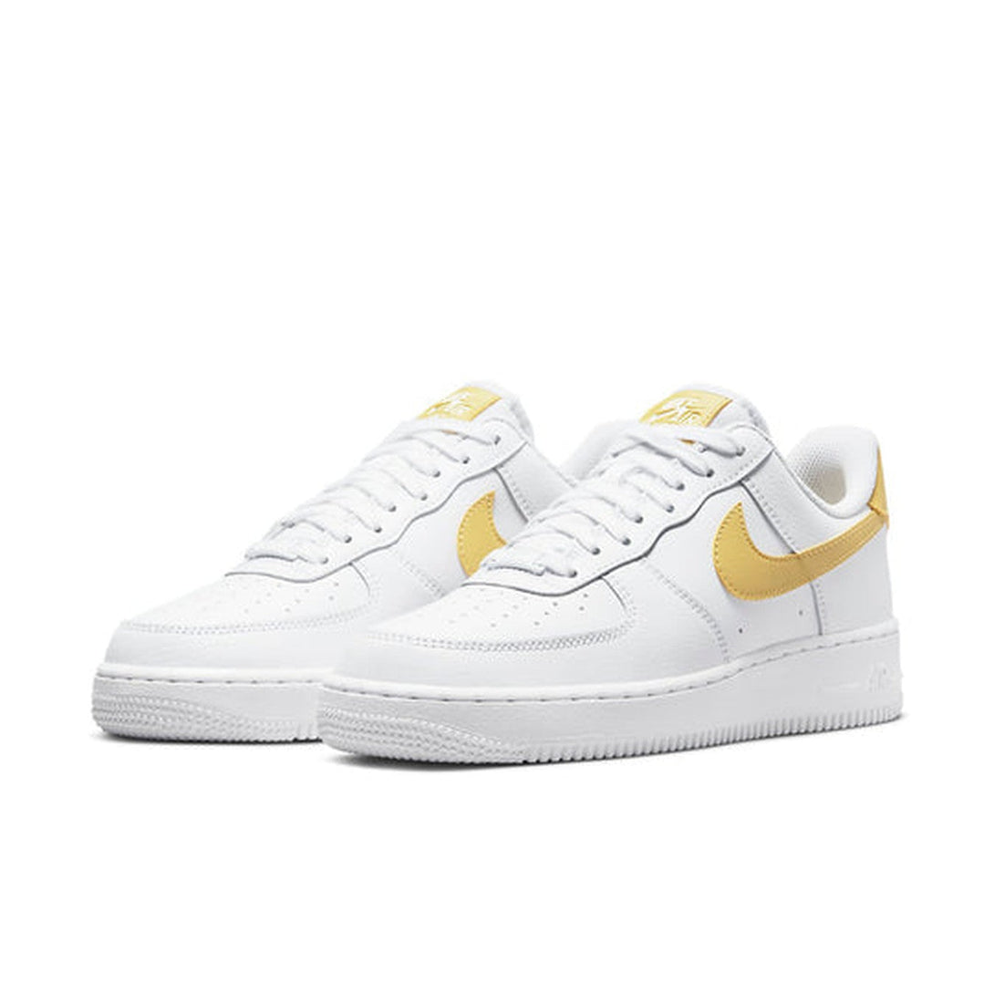 Nike Air Force 1 '07 'Saturn Gold'- Streetwear Fashion 950 - levefly.com