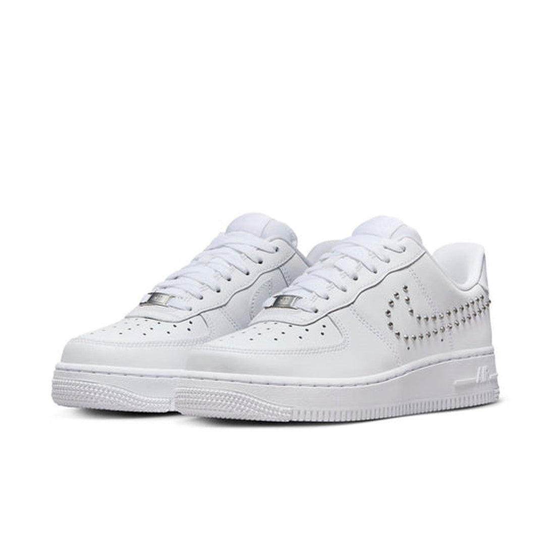 Nike Air Force 1 '07 'White Chrome'- Streetwear Fashion 950 - levefly.com