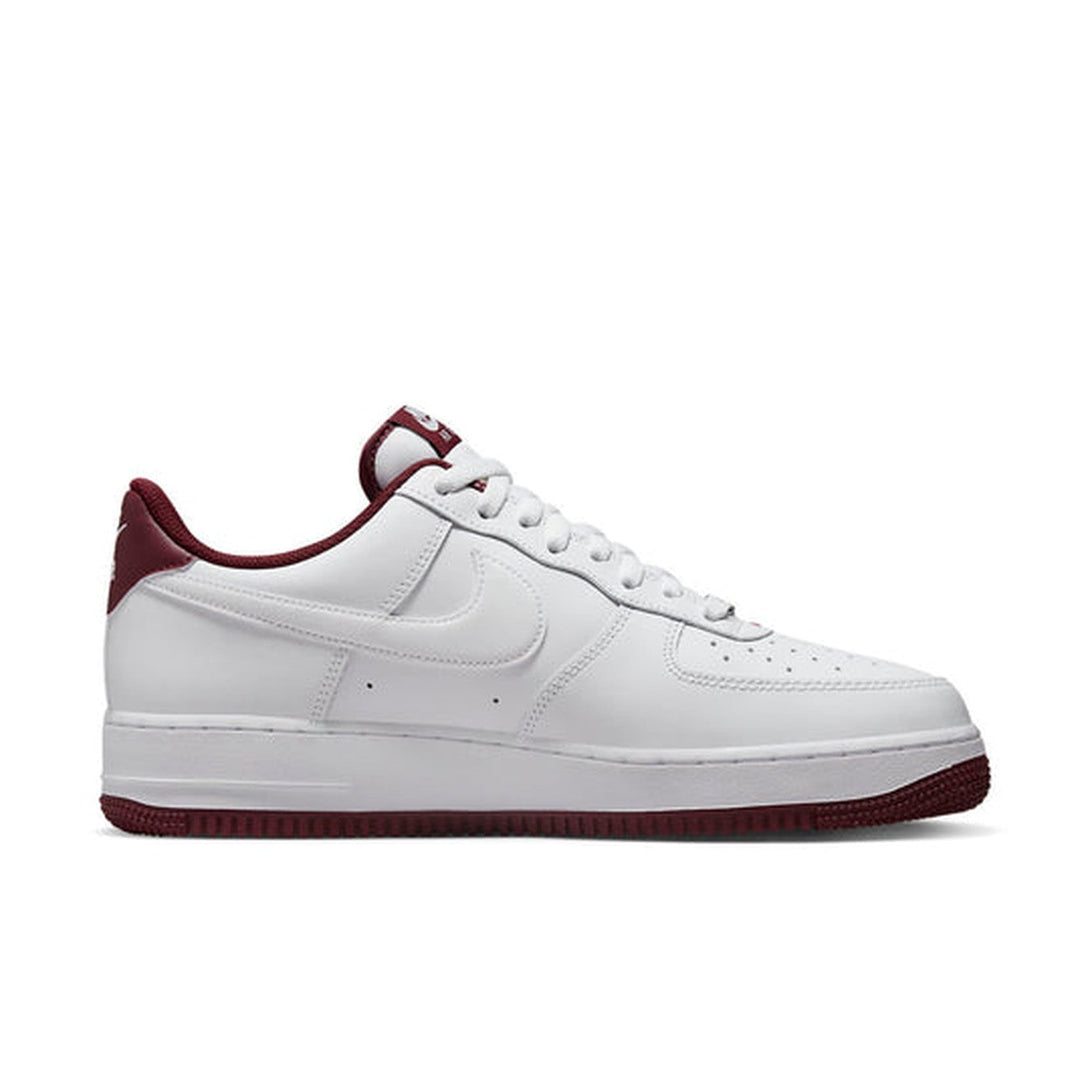 Nike Air Force 1 '07 'White Dark Beetroot'- Streetwear Fashion 950 - levefly.com