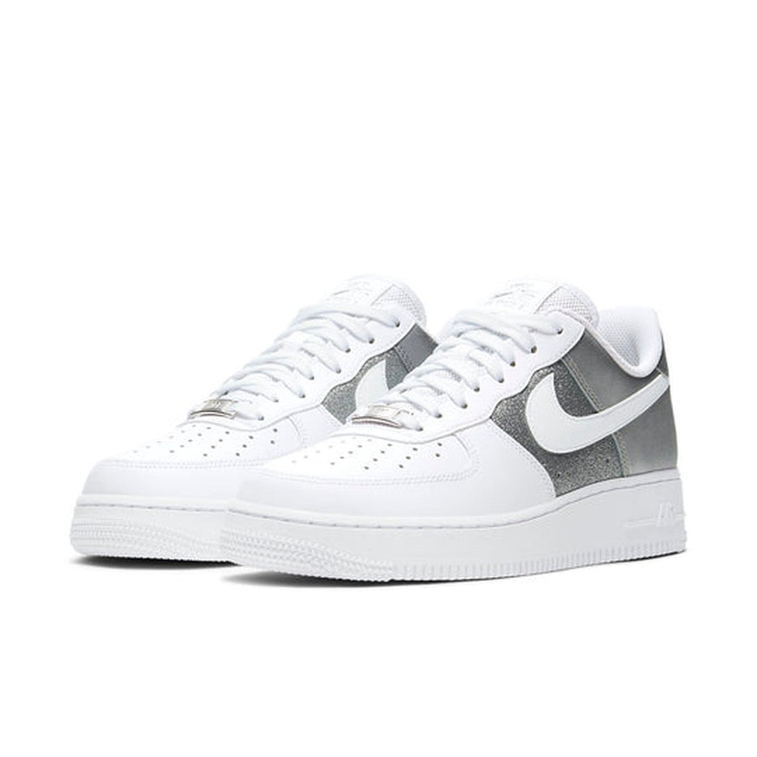 Nike Air Force 1 '07 'White Metallic Silver'- Streetwear Fashion 950 - levefly.com